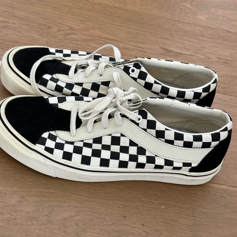 Vans Black and White Checkered men’s classic size 12